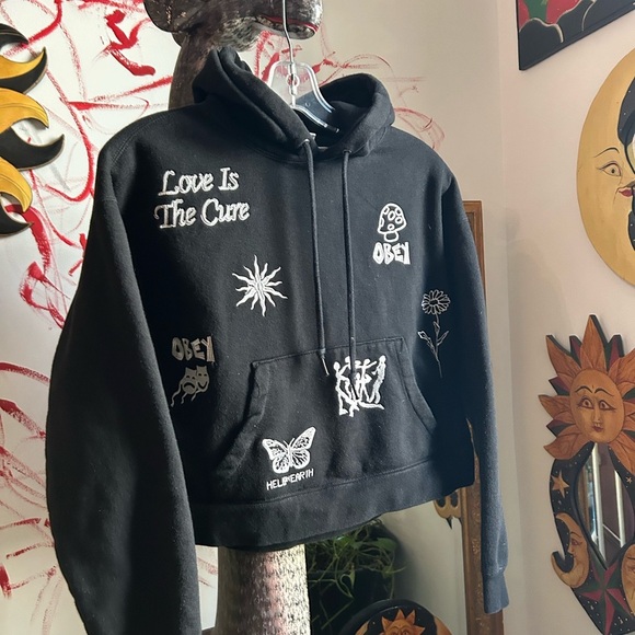 HOST PICK Obey Black Hoodie Cropped with Embroidered White Detail Small - Picture 10 of 16